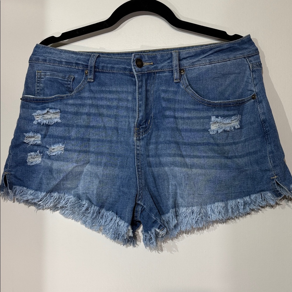 Denim Distressed Frayed Hem Women Shorts Size Medium